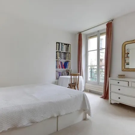 Id 340 - Type - Montorgueil *